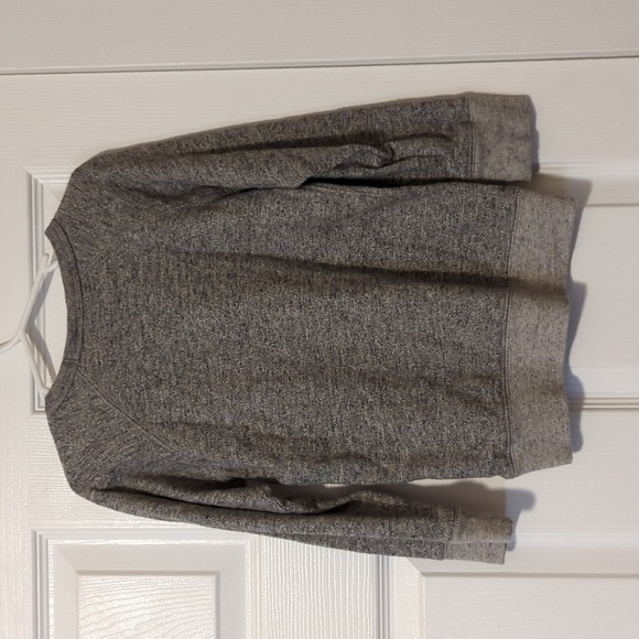 Baby Gap Textured Heather Gray Sweatshirt Size 5 - Picture 5 of 6